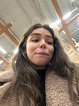 pantyless online show from February 2026 12:27:02 AM