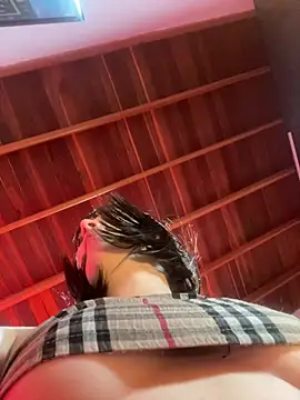 Snapshot of sweeet_peach chatting on April 2026 03:18:01 AM sweeet peach online show from April 2026 03:18:01 AM