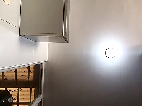 Bonny Klote online show from November 2025 01:44:01 PM