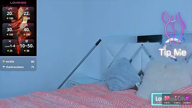 Snapshot of _violetadulce chatting on February 2025 03:00:02 AM violetadulce online show from February 2025 03:00:02 AM