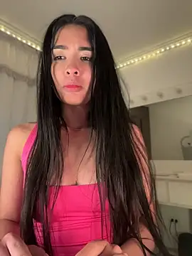 Snapshot of lina_pink chatting on May 2026 03:57:02 AM lina pink online show from May 2026 03:57:02 AM