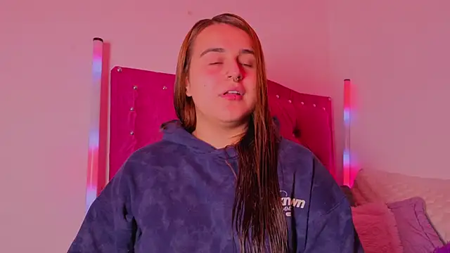 evy orange1 online show from November 2025 01:04:02 AM