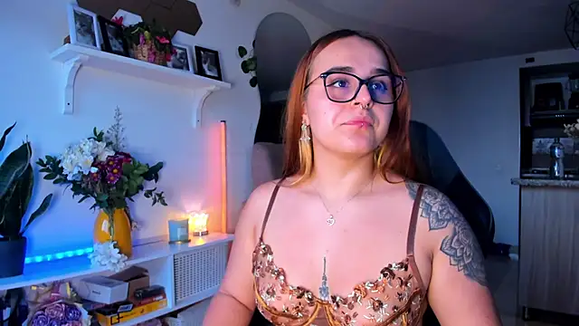 Snapshot of evy_orange1 chatting on March 2026 11:16:01 AM evy orange1 online show from March 2026 11:16:01 AM