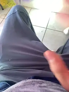 josle24 online show from December 2024 11:02:02 PM