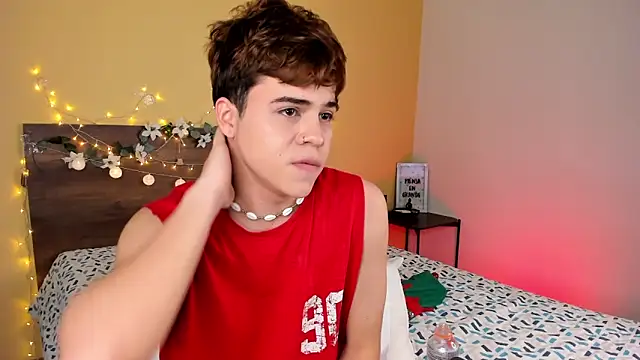 justinbiler online show from December 2024 07:49:02 AM