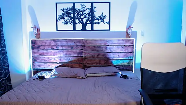 miaa saenz1 online show from December 2024 06:43:01 AM