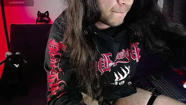 Snapshot of blckwolf_6 chatting on December 2024 12:57:02 AM blckwolf 6 online show from December 2024 12:57:02 AM