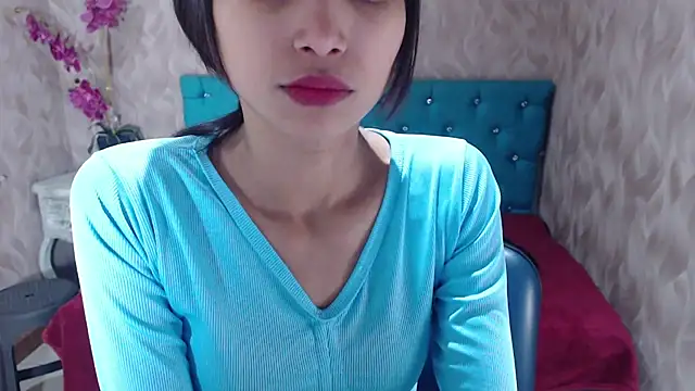 MadelineDoll online show from January 2025 01:12:02 PM