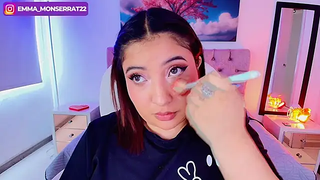 Snapshot of Emma_monserrat chatting on September 2025 07:39:02 PM Emma monserrat online show from September 2025 07:39:02 PM