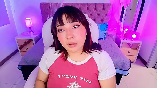 Snapshot of Emma_monserrat chatting on October 2025 07:36:02 PM Emma monserrat online show from October 2025 07:36:02 PM