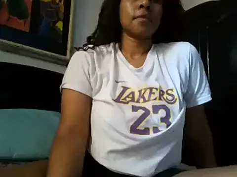 Snapshot of Ivon-09 chatting on March 2025 08:10:02 PM Ivon-09 online show from March 2025 08:10:02 PM