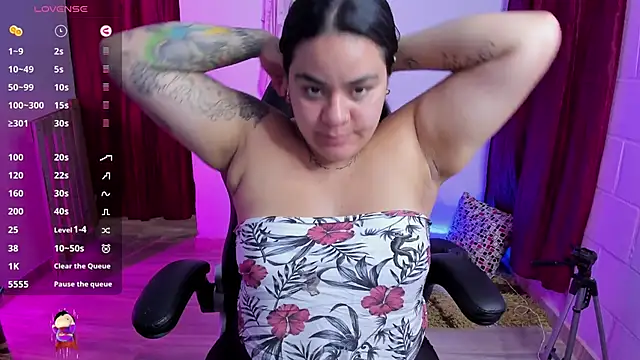 Sharon hils online show from January 2025 07:41:02 PM