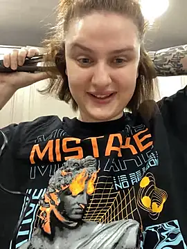 Snapshot of AnnaRichmond chatting on March 2025 03:04:01 AM AnnaRichmond online show from March 2025 03:04:01 AM