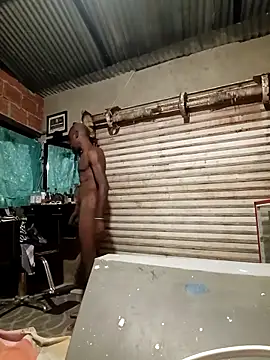 Yairelnegro online show from February 2026 10:01:01 AM