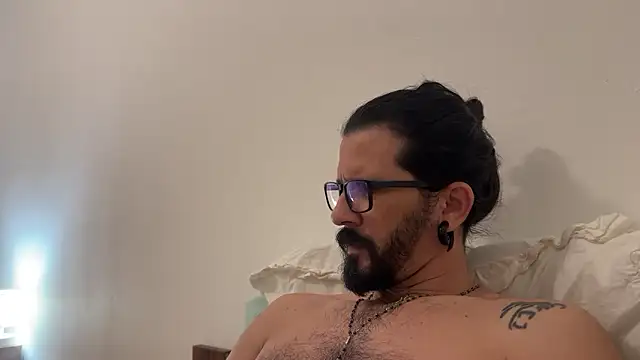 Snapshot of ChoferBusfahrer chatting on December 2024 03:30:02 PM ChoferBusfahrer online show from December 2024 03:30:02 PM