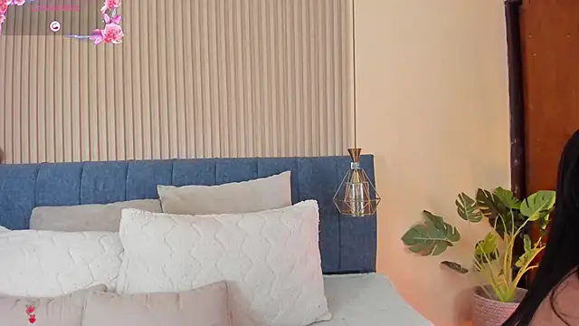 kathecute   online show from November 2025 01:36:01 AM