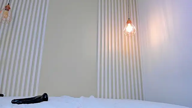 Snapshot of annawelk_ chatting on February 2025 03:28:02 PM annawelk online show from February 2025 03:28:02 PM