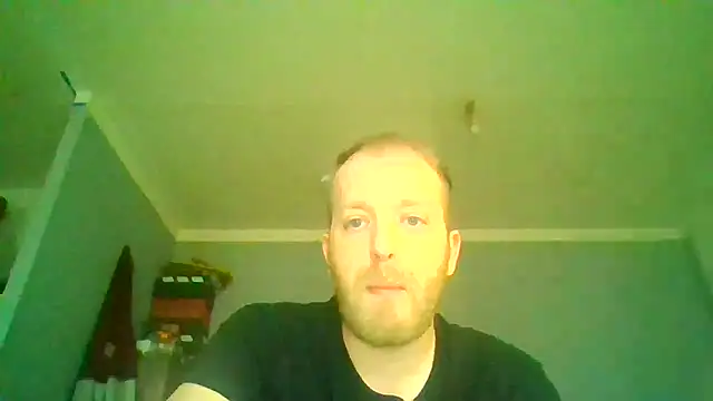 Henner33 online show from March 2026 12:00:02 PM