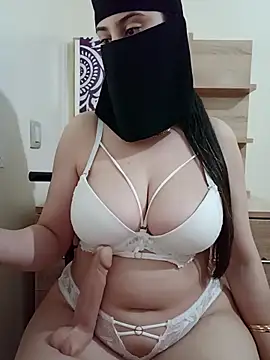 Snapshot of Arabic-Rose chatting on October 2025 11:11:02 AM Arabic-Rose online show from October 2025 11:11:02 AM