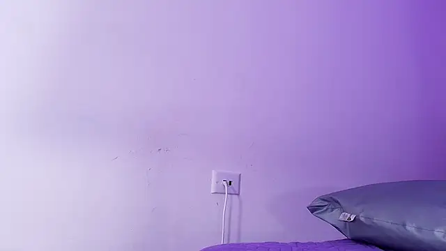 Snapshot of nicol_f chatting on February 2026 03:07:02 AM nicol f online show from February 2026 03:07:02 AM