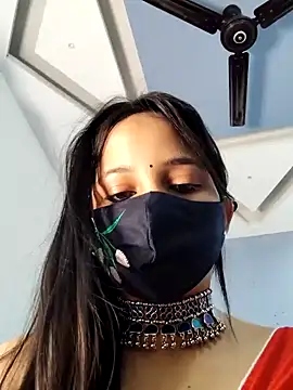 Varnika aarora online show from December 2024 04:33:02 AM