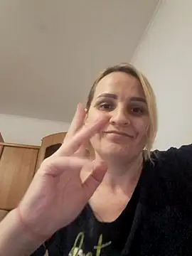 Malichkaanna30 online show from January 2025 02:49:01 PM