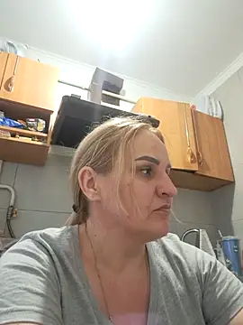 Snapshot of Malichkaanna30 chatting on March 2026 04:10:01 PM Malichkaanna30 online show from March 2026 04:10:01 PM