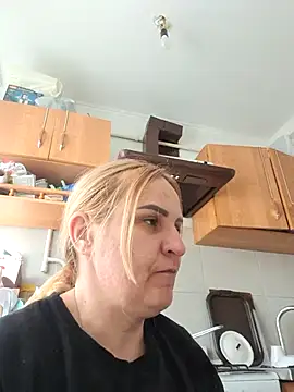 Snapshot of Malichkaanna30 chatting on March 2026 12:11:01 PM Malichkaanna30 online show from March 2026 12:11:01 PM