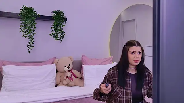 Snapshot of MelanieCarterr chatting on September 2025 04:12:01 PM MelanieCarterr online show from September 2025 04:12:01 PM