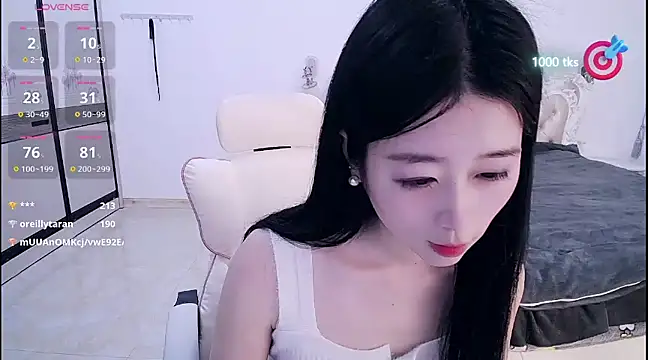 Snapshot of CN-xiaofei chatting on March 2025 07:03:01 AM CN-xiaofei online show from March 2025 07:03:01 AM