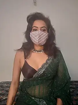 Snapshot of Raat_ki_rani_ chatting on February 2025 11:10:01 AM Raat ki rani online show from February 2025 11:10:01 AM