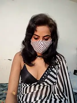 Snapshot of Raat_ki_rani_ chatting on February 2025 10:15:02 AM Raat ki rani online show from February 2025 10:15:02 AM