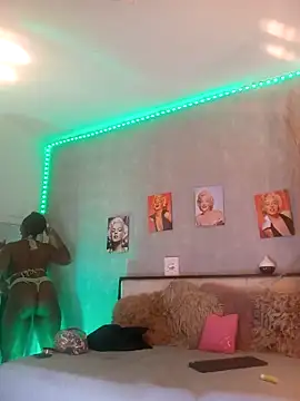 Snapshot of nahiarapalmer19 chatting on March 2025 10:42:01 PM nahiarapalmer19 online show from March 2025 10:42:01 PM