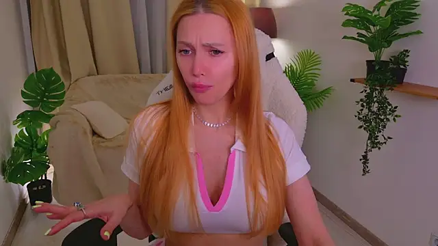 Love Call online show from May 2026 02:28:01 AM