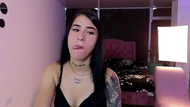 Snapshot of mei_sweetcat chatting on December 2024 08:57:02 PM mei sweetcat online show from December 2024 08:57:02 PM