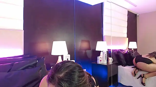 Snapshot of NaomyRivera chatting on February 2025 09:17:01 PM NaomyRivera online show from February 2025 09:17:01 PM