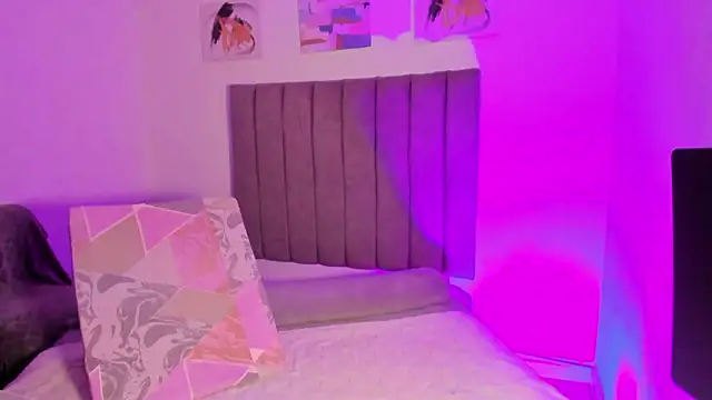 sarah  bigboobs online show from February 2026 09:14:01 AM