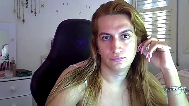 luizacandy online show from July 2026 05:59:02 PM