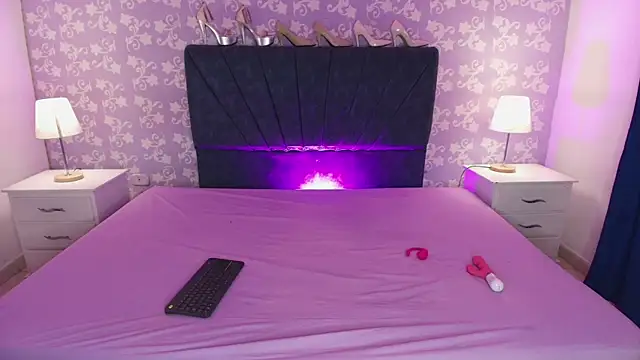 BritneySweet  online show from June 2026 05:51:01 PM