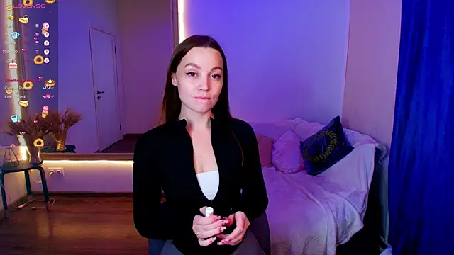 Snapshot of an6elica chatting on October 2025 02:40:02 AM an6elica online show from October 2025 02:40:02 AM