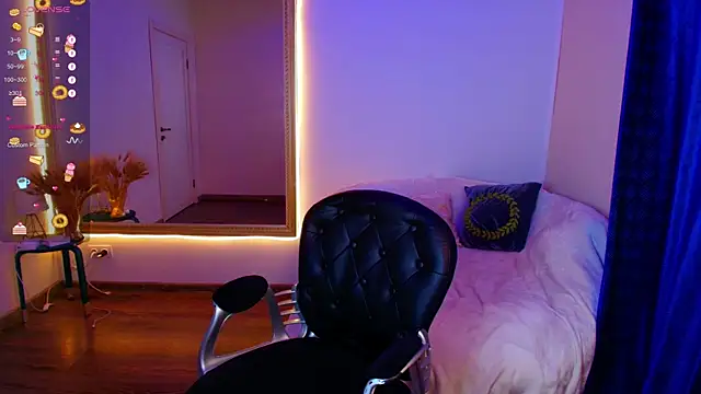 Snapshot of an6elica chatting on October 2025 02:11:01 AM an6elica online show from October 2025 02:11:01 AM