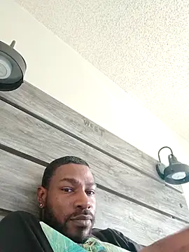 Snapshot of Mcoleman4642 chatting on October 2025 06:50:02 PM Mcoleman4642 online show from October 2025 06:50:02 PM