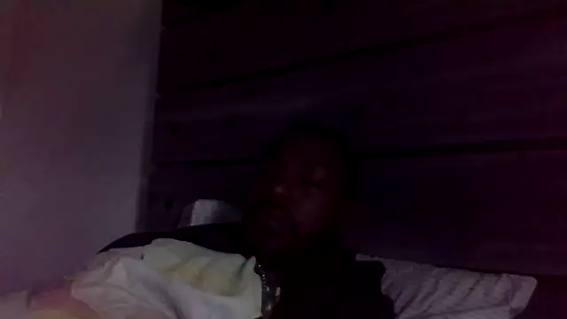 Snapshot of Mcoleman4642 chatting on October 2025 06:40:01 PM Mcoleman4642 online show from October 2025 06:40:01 PM