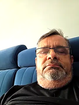 Snapshot of axecoman60 chatting on February 2026 11:31:01 AM axecoman60 online show from February 2026 11:31:01 AM