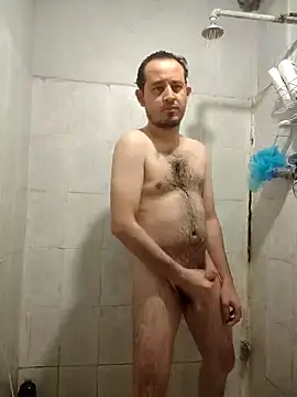 Snapshot of Martin_h24 chatting on January 2025 01:05:02 AM Martin h24 online show from January 2025 01:05:02 AM
