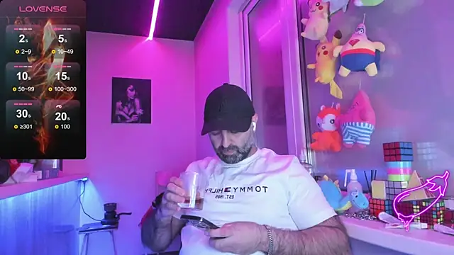 MAGABEAR077 online show from February 2025 07:49:01 PM