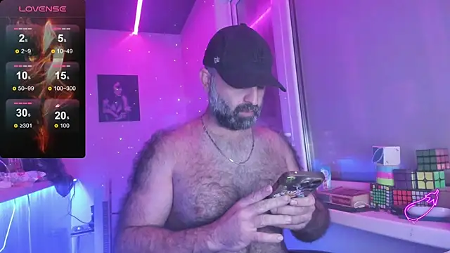 MAGABEAR077 online show from November 2025 03:44:02 PM