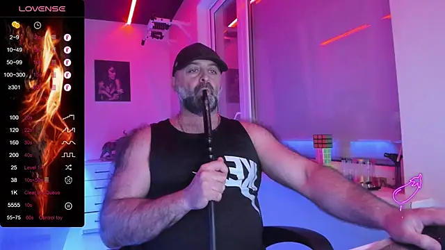 MAGABEAR077 online show from April 2026 11:28:01 PM