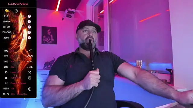 MAGABEAR077 online show from May 2026 03:00:02 AM