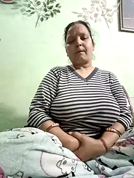Kavya kapoor online show from February 2025 04:39:02 PM